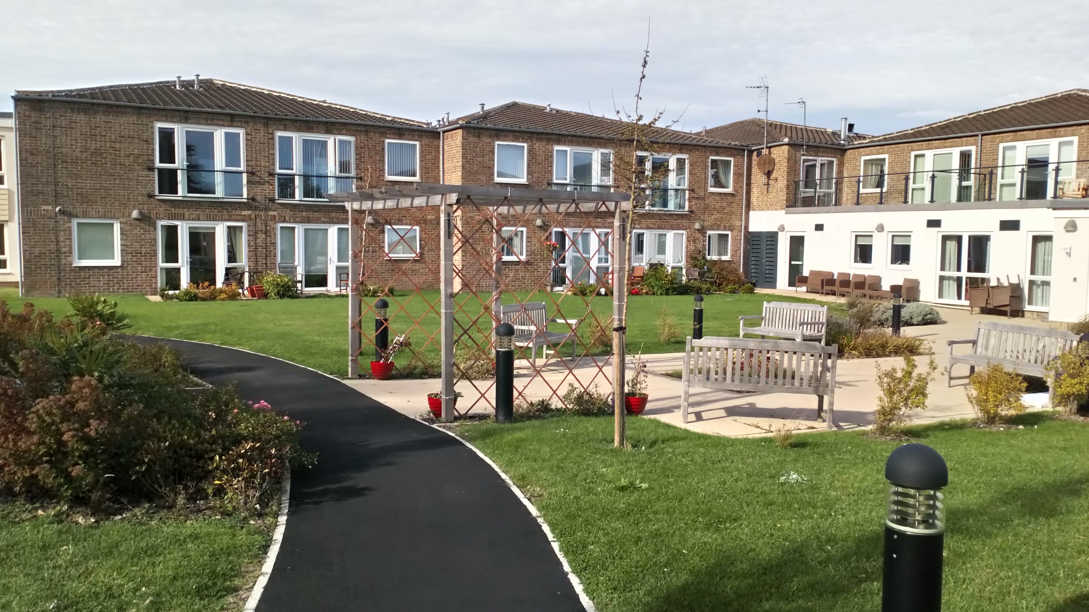 Emmerson Court Gardens Emmerson Court Gardens